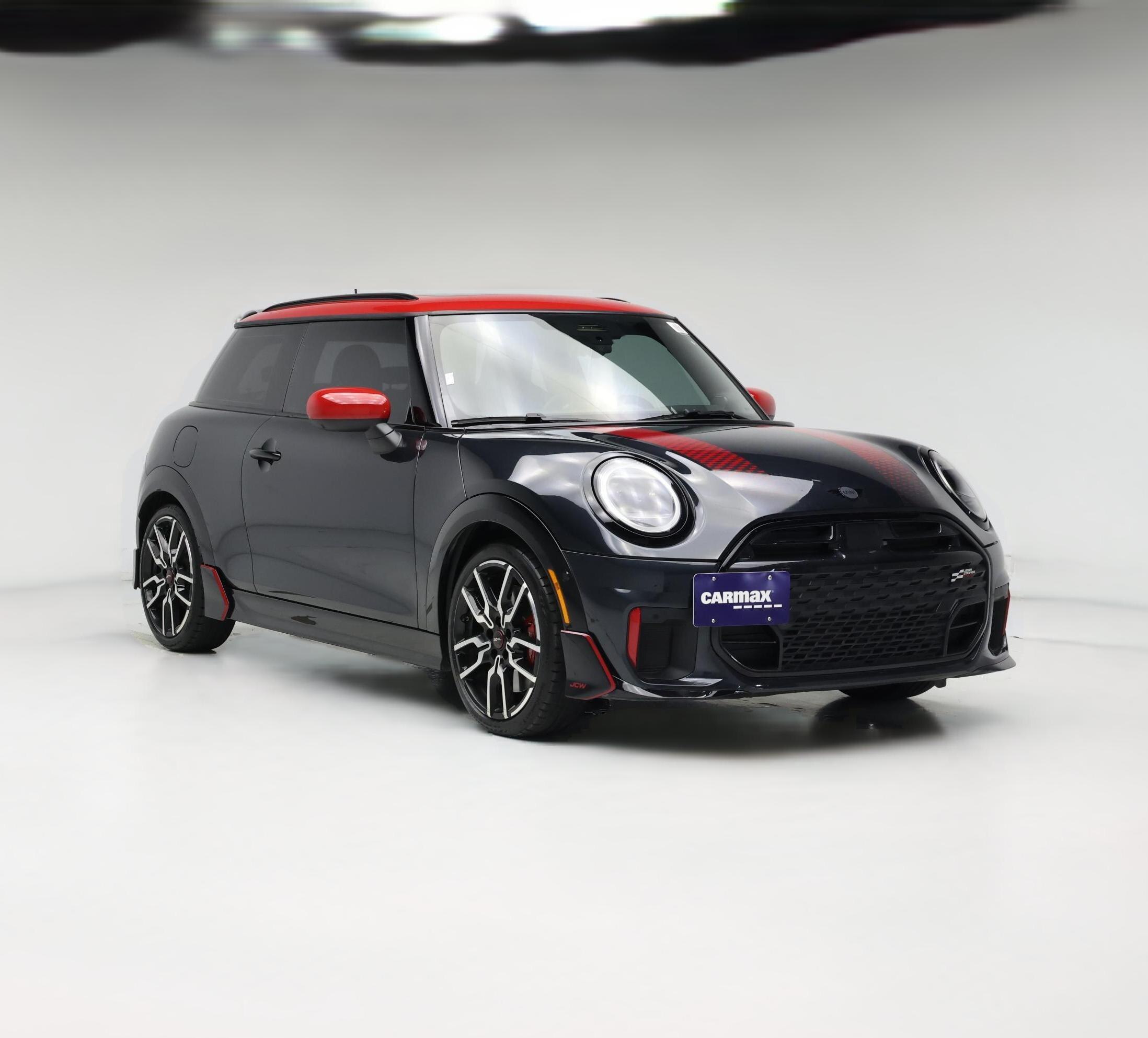 mini hardtop 2 door 2025 WMW33GD0XS2X58083 image